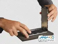 تصویر دوربری موبایل در حال تعمیر