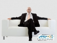 تصویر با کیفیت مرد جوان نشسته روی مبل